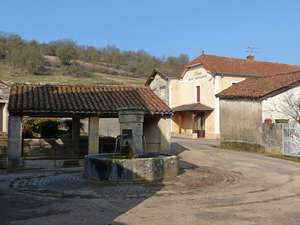 Le lavoir à Blanot